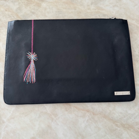 Pineda Covalin Leather Clutch Bag - Picture 4 of 14